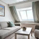  Tallink Ferry -tallinn 2 Nights Return Cruise To Stockholm *