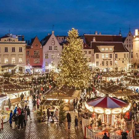 Tallink Ferry -tallinn 2 Nights Return Cruise To Stockholm タリン