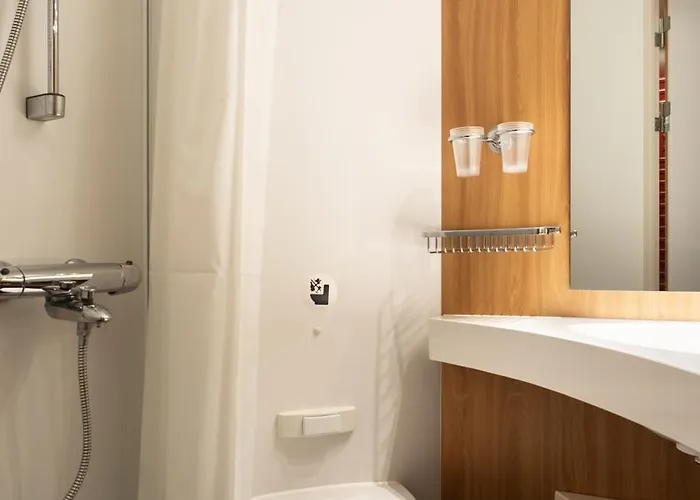 Tallink Ferry -tallinn 2 Nights Return Cruise To Stockholm * Tallinn