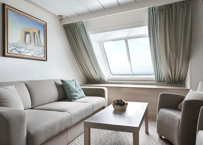  Tallink Ferry -tallinn 2 Nights Return Cruise To Stockholm *