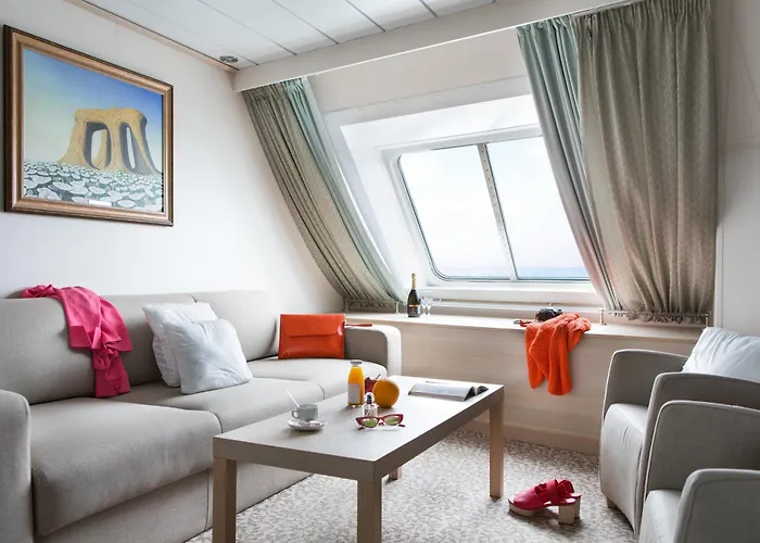 Tallink Ferry -tallinn 2 Nights Return Cruise To Stockholm  *