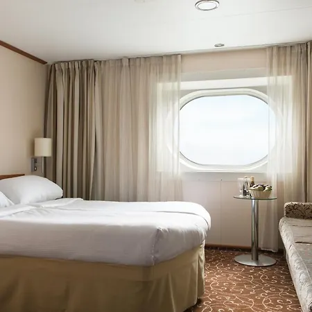 Tallink Ferry -tallinn 2 Nights Return Cruise To Stockholm * Tallinn