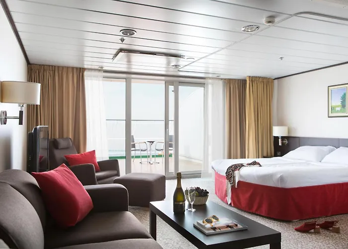  Tallink Ferry -tallinn 2 Nights Return Cruise To Stockholm